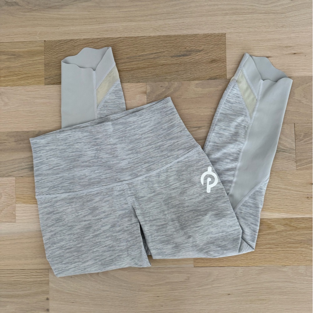 Lululemon for Peloton Gray & White Crop Leggings